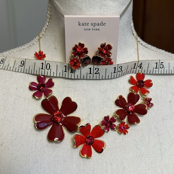 KATE SPADE NECKLACE & EARRINGS POINSETTIA FLOWERS DAISIES POPPIES REVERSIBLE NWT - Picture 11 of 16